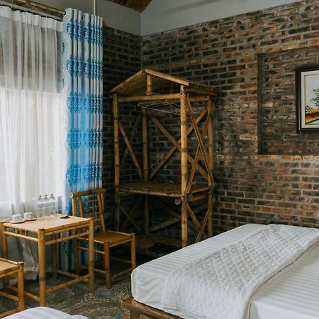 Tam Coc Lakeside Homestay ニンビン エクステリア 写真