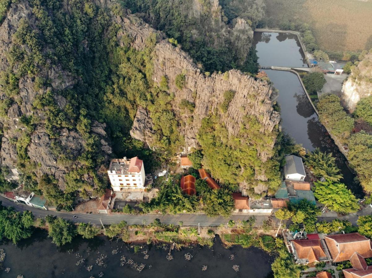 Tam Coc Lakeside Homestay ニンビン エクステリア 写真