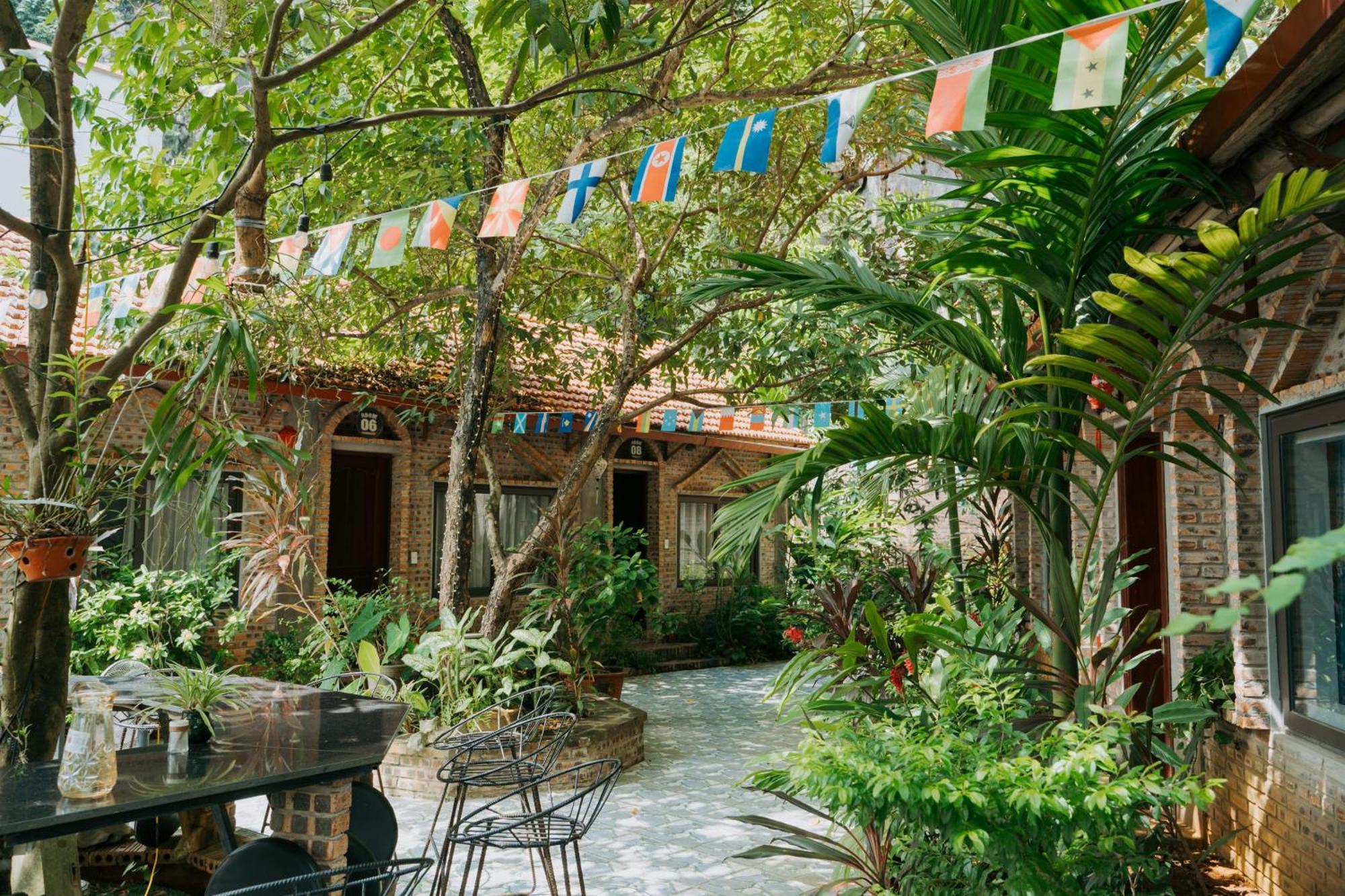 Tam Coc Lakeside Homestay ニンビン エクステリア 写真