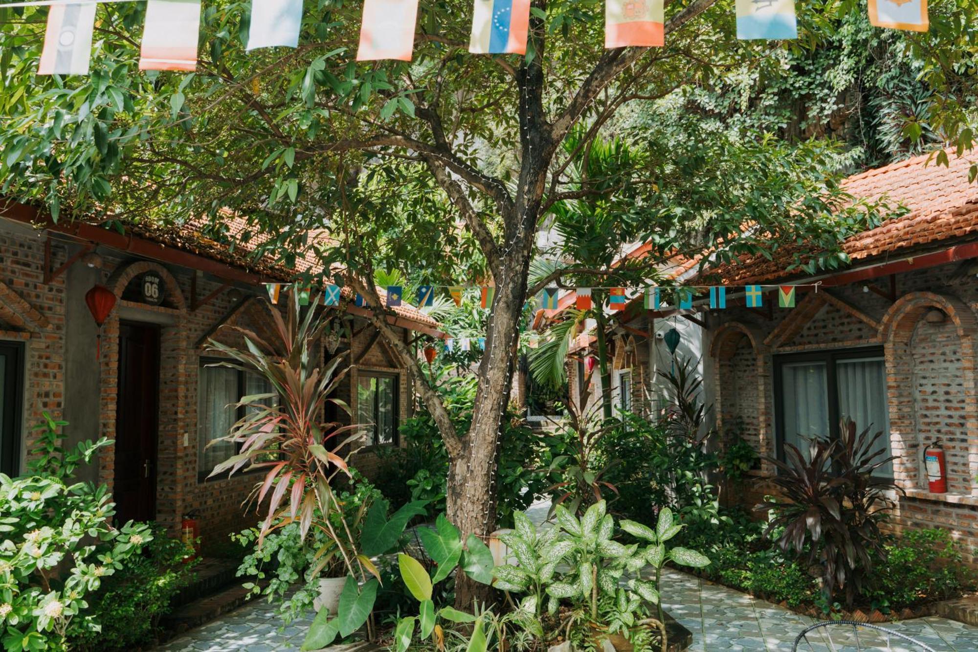 Tam Coc Lakeside Homestay ニンビン エクステリア 写真