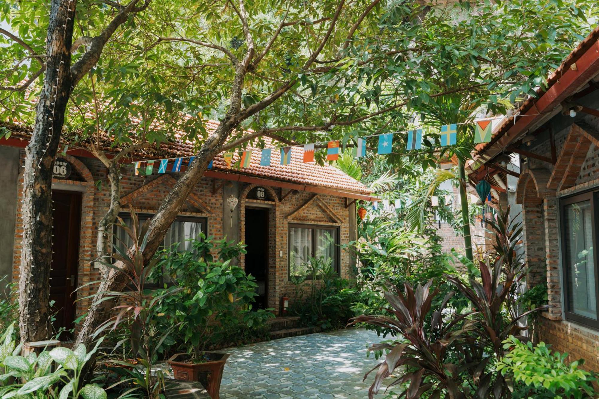 Tam Coc Lakeside Homestay ニンビン エクステリア 写真