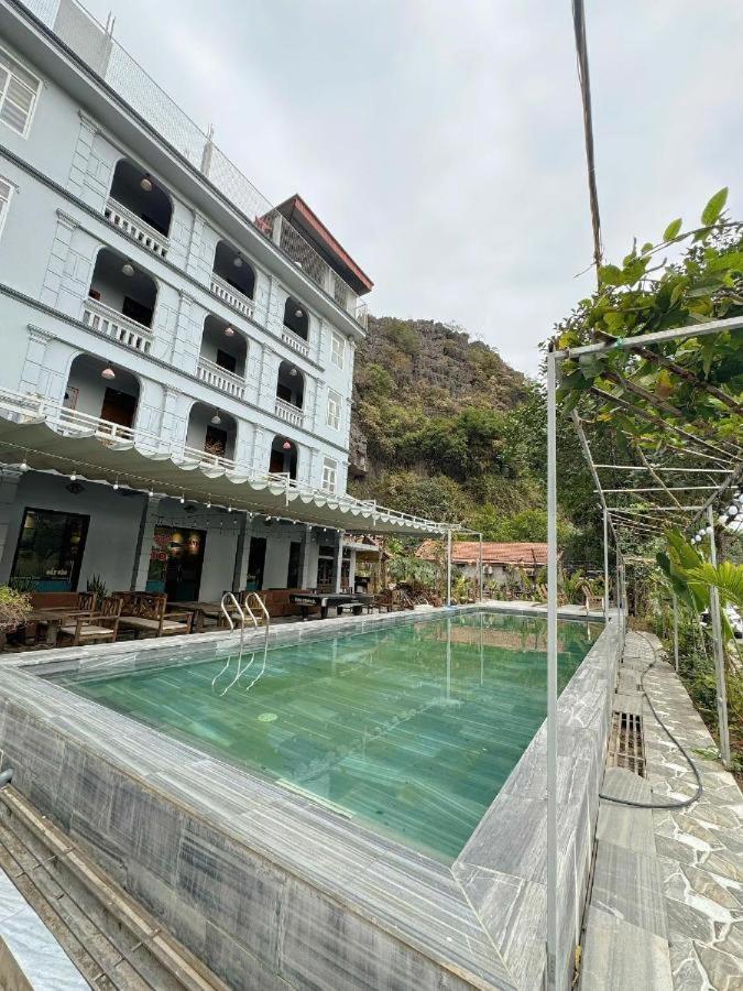 Tam Coc Lakeside Homestay ニンビン エクステリア 写真