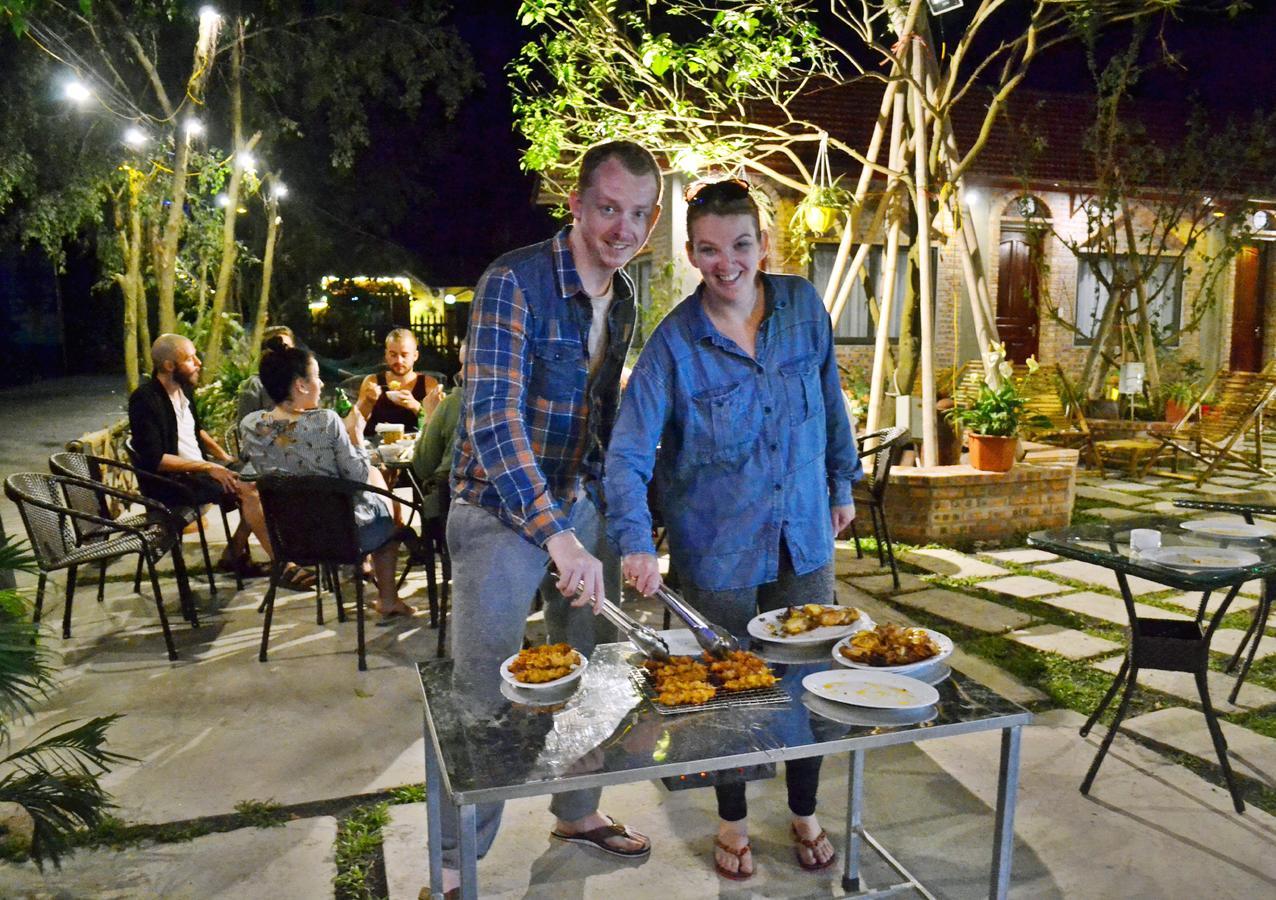 Tam Coc Lakeside Homestay ニンビン エクステリア 写真