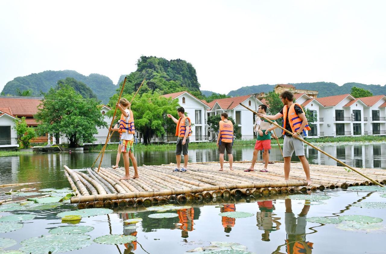 Tam Coc Lakeside Homestay ニンビン エクステリア 写真