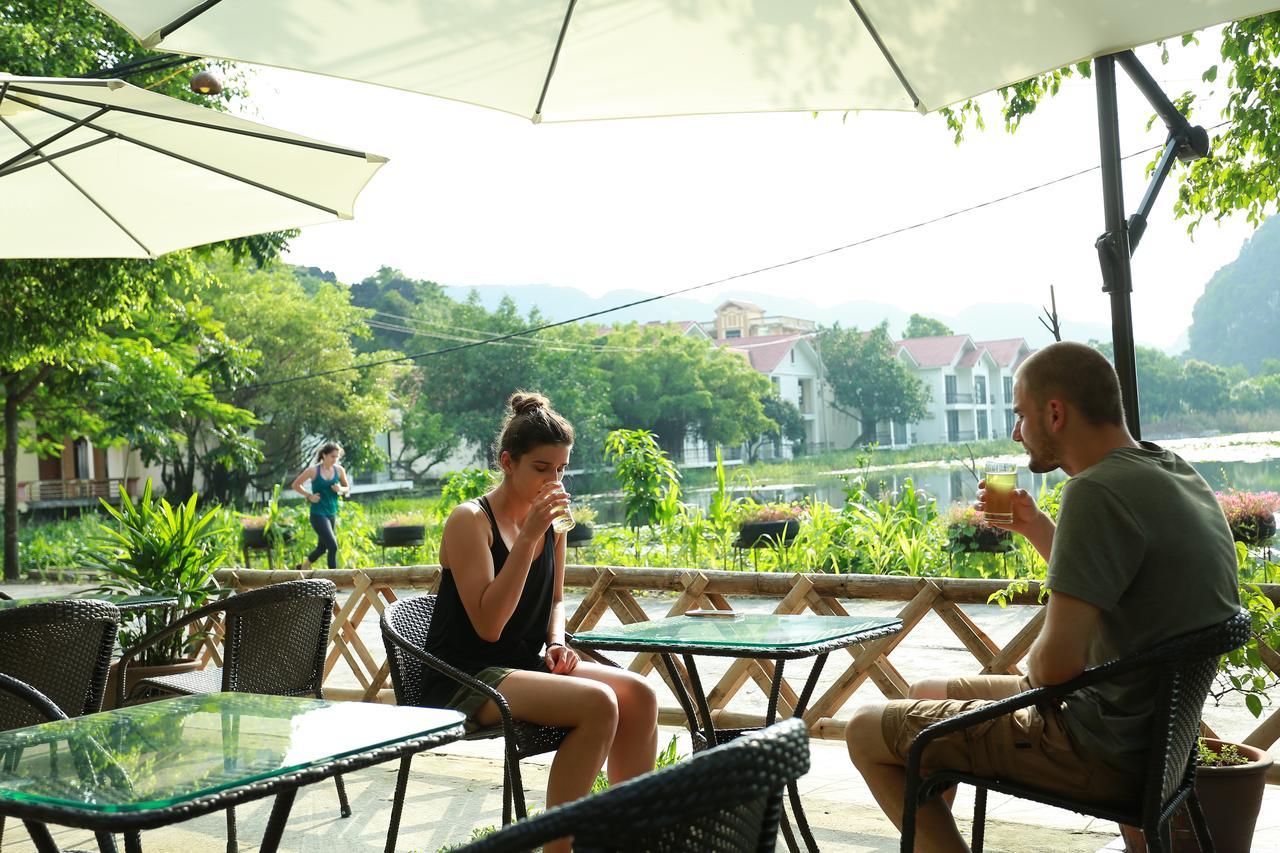 Tam Coc Lakeside Homestay ニンビン エクステリア 写真